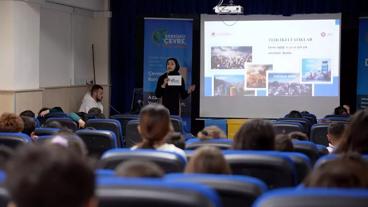 Dersimiz Çevre Projesi ile 306 Bin Öğrenciye Eğitim