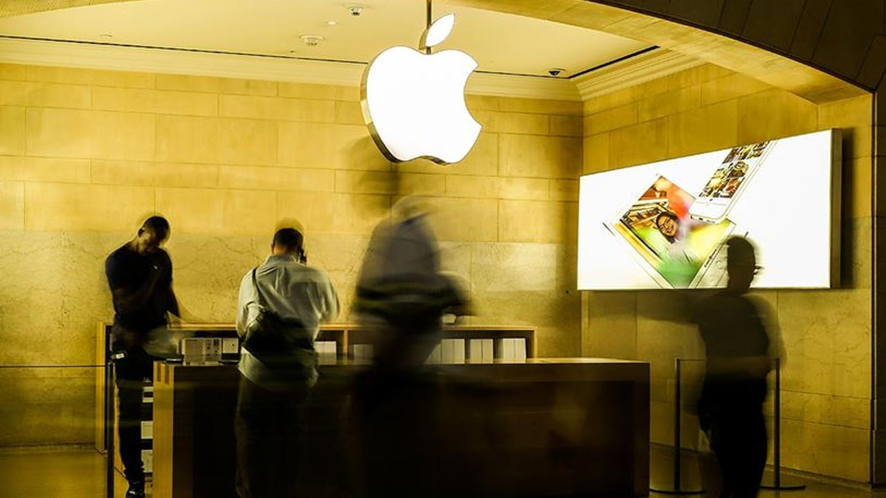 Apple’dan tarihi rekor: Piyasa değeri 4 trilyon doları gördü