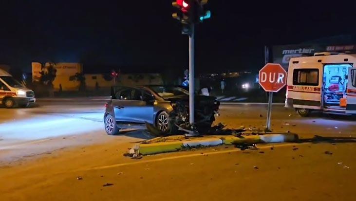 Çorum’da polis otosu ile otomobil çarpıştı, 2’si polis 4 kişi yaralandı