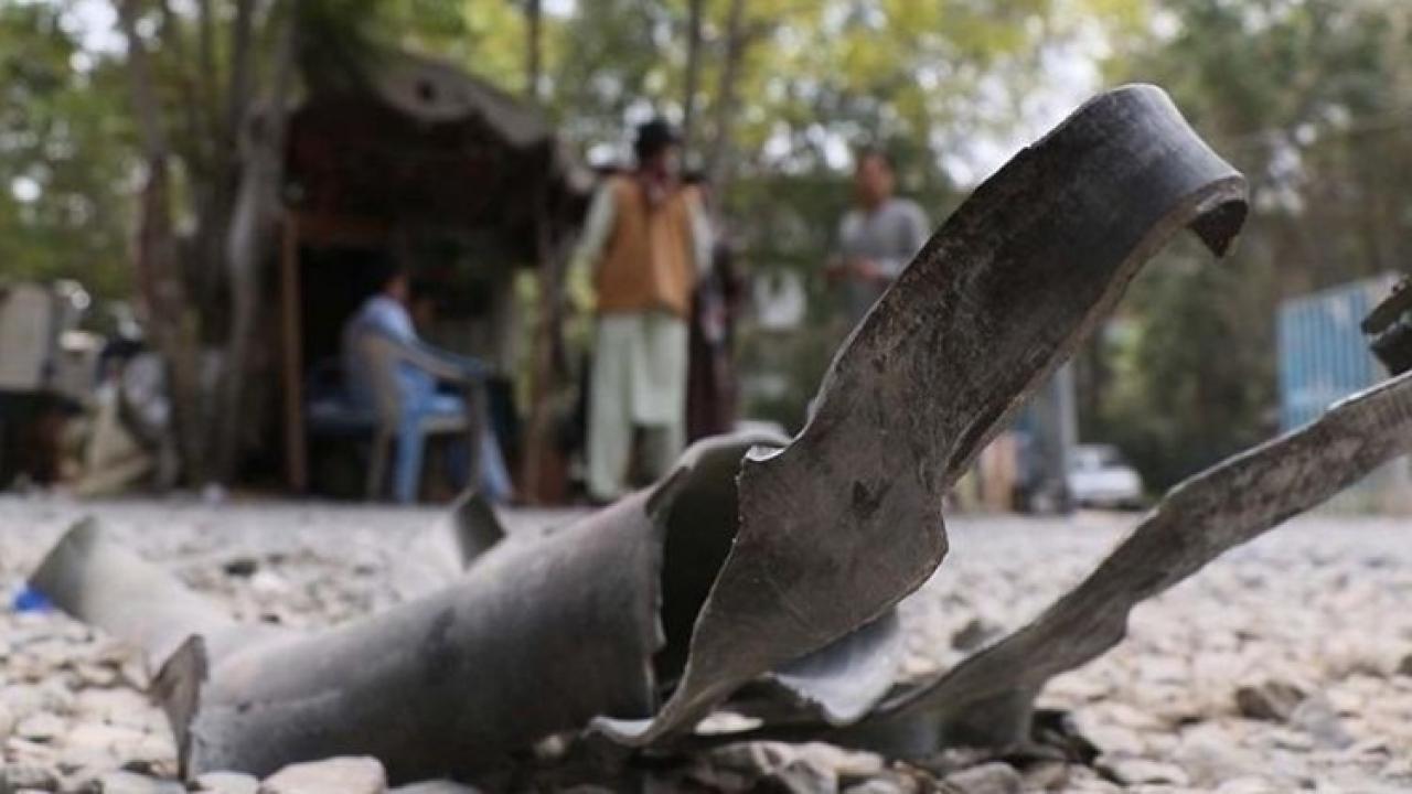 Göstericilerin üzerine paraşütle bomba! Myanmar ordusundan toplu katliam