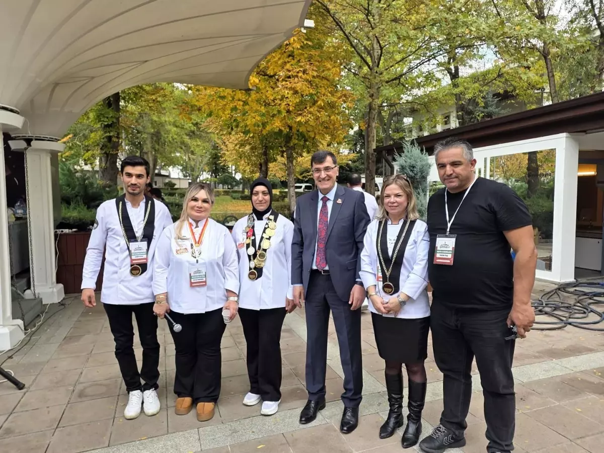 Kütahya Belediye Başkanı, Ankara Gastrofest’te Şehrin Lezzetlerini Tanıttı