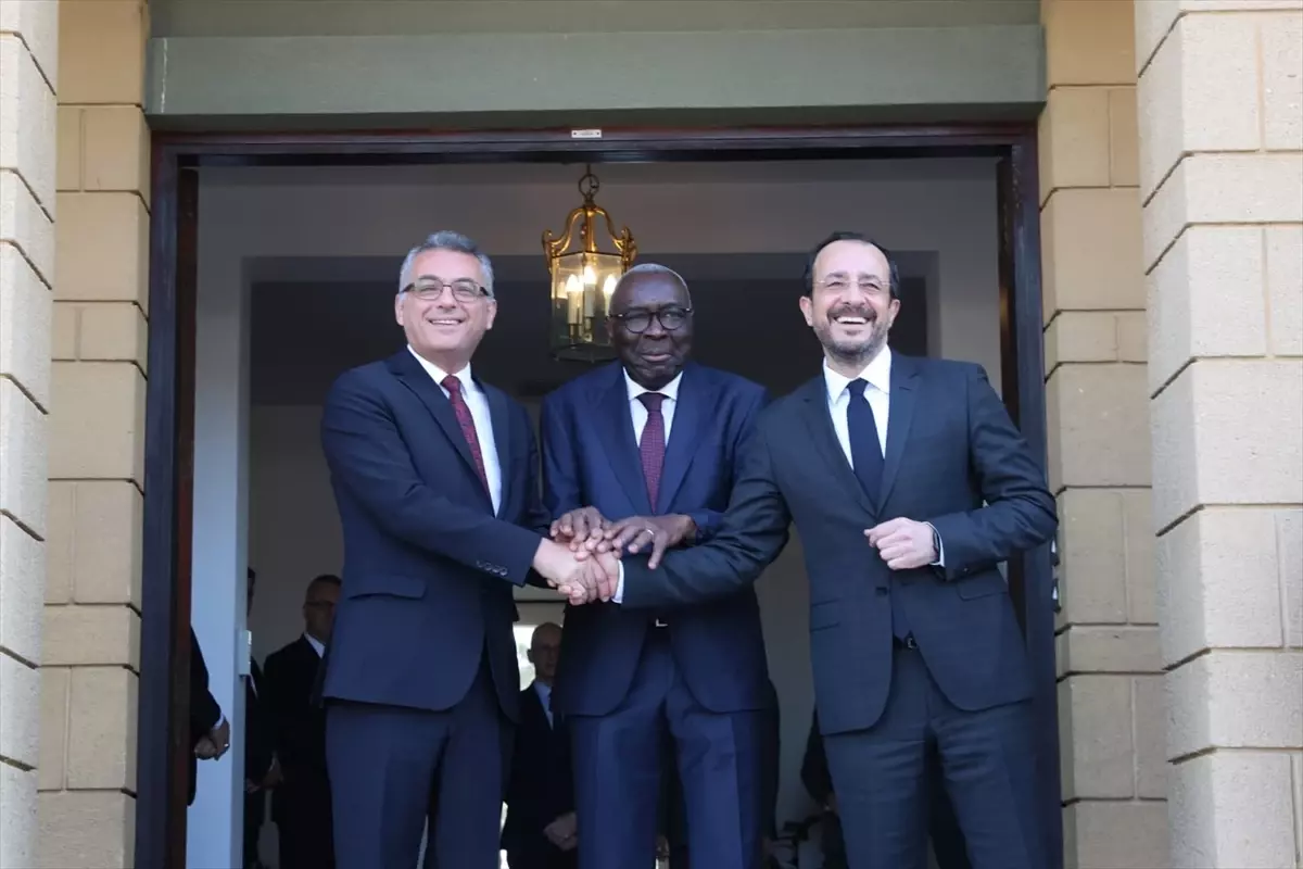 KKTC ve GKRY Liderleri İlk Kez Bir Araya Geldi