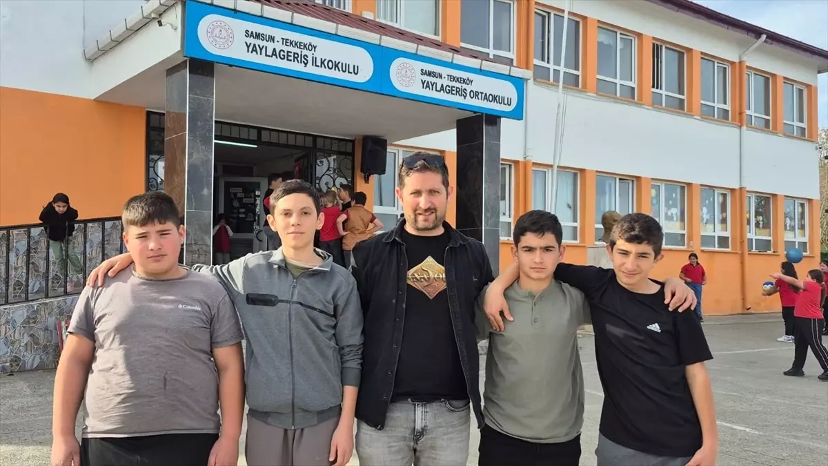 Öğrenciler Çöp Bilincini Eğlenceli Video ile Aşıladı