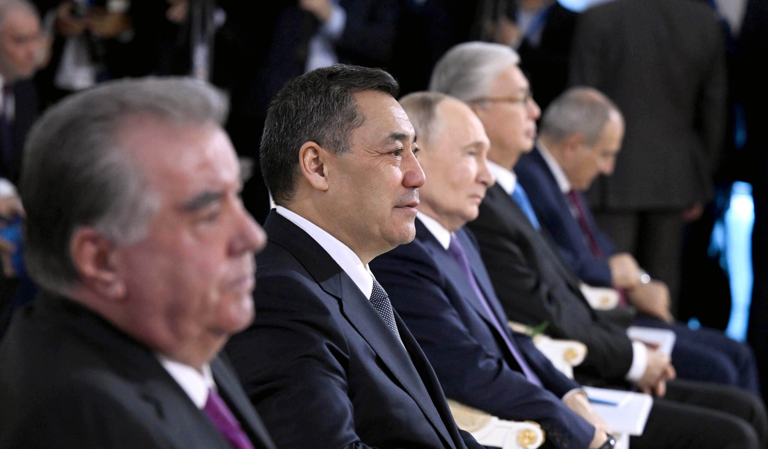 Kırgızistan, Özbekistan ve Tacikistan liderlerine barış ödülü