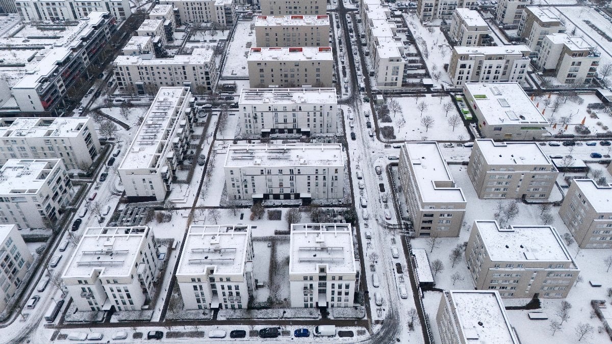 Almanya’da “Elli” kar fırtınası alarmı: Eğitime ara verildi