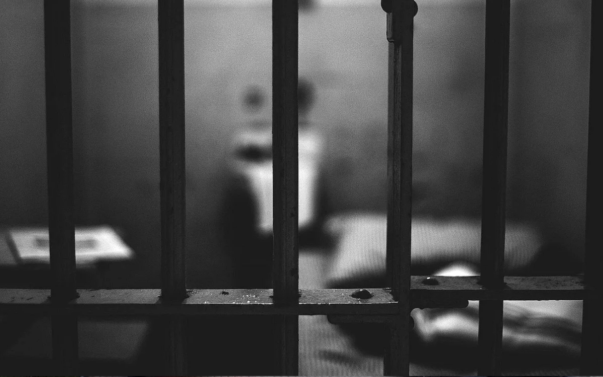 Nihayi Özcan: Yüzde 65 engelli hasta mahpus kardeşimin sesini duyun