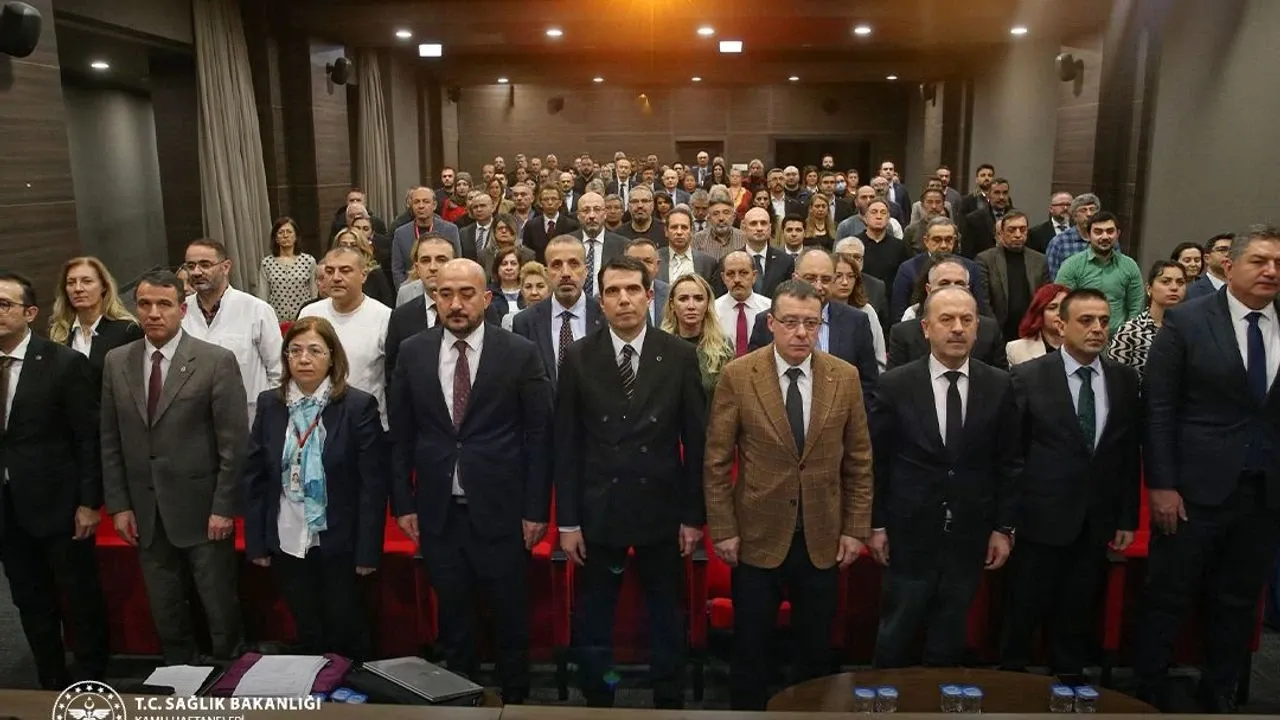 Acil Servis Yoğunluğu İçin Bakanlık Harekete Geçti