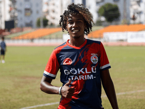 Sudanli annenin yoruk oglu ahmet goklunun hedefi futbol kariyerinde ilerlemek SvaLqOW5